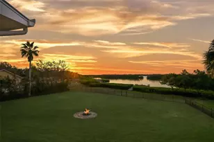 6511 Bayshore Rd, Palmetto, FL 34221 - Photo 8