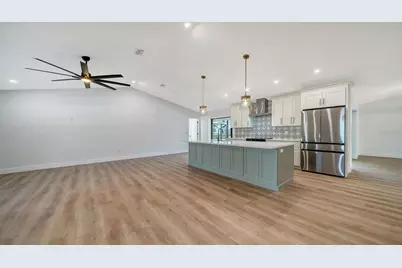 5468 Wilkinson Road, Sarasota, FL 34233 - Photo 10