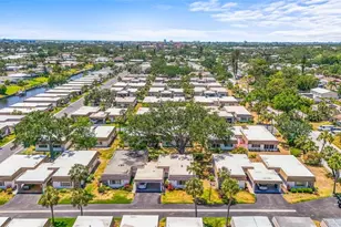 2531 Riverbluff Pkwy, Sarasota, FL 34231 - Photo 44