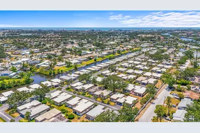 2531 Riverbluff Parkway #V181, Sarasota, FL 34231 - Photo 46