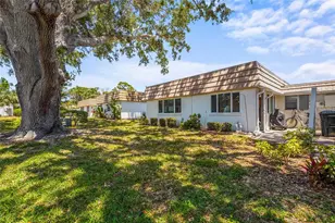 2531 Riverbluff Pkwy, Sarasota, FL 34231 - Photo 40