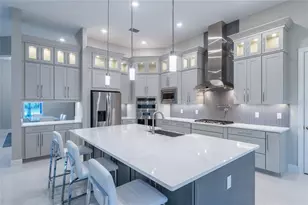 9451 Tequila Sunrise Dr, Sarasota, FL 34241 - Photo 14