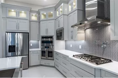 9451 Tequila Sunrise Drive, Sarasota, FL 34241 - Photo 24