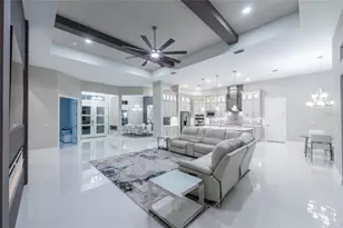 9451 Tequila Sunrise Dr, Sarasota, FL 34241 - Photo 6