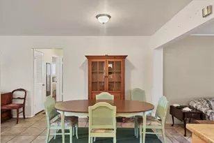 3621 Glen Ridge Ln, Sarasota, FL 34233 - Photo 14