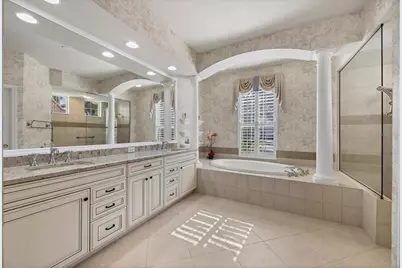 7915 Warwick Gardens Lane, University Park, FL 34201 - Photo 18