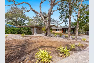 615 Buttonwood Drive, Longboat Key, FL 34228 - Photo 4