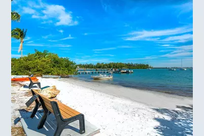 615 Buttonwood Drive, Longboat Key, FL 34228 - Photo 32