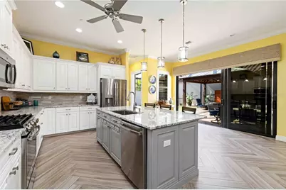 146 E Tampa Avenue, Venice, FL 34285 - Photo 4