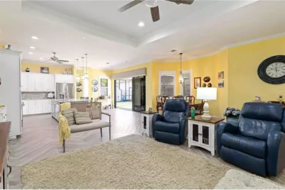 146 E Tampa Avenue, Venice, FL 34285 - Photo 12