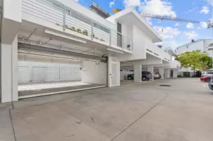 1350 5th St, Sarasota, FL 34236 - Photo 4