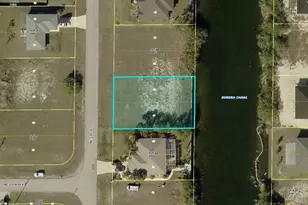 2021 NE 5th Pl, Cape Coral, FL 33909 - Photo 1