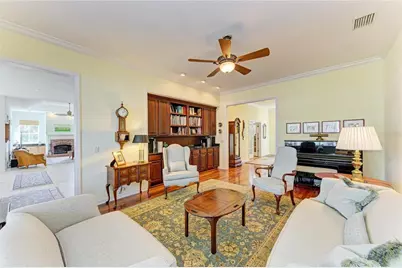 13648 Heritage Way, Sarasota, FL 34240 - Photo 2