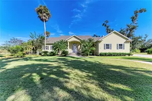 13648 Heritage Way, Sarasota, FL 34240 - Photo 16