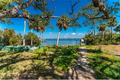 4025 Bay Oaks Circle, Englewood, FL 34223 - Photo 20