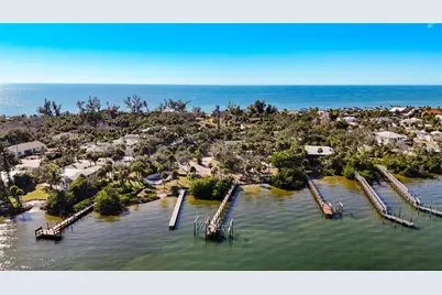 4025 Bay Oaks Circle, Englewood, FL 34223 - Photo 22