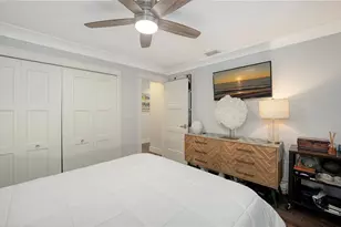 1050 Bogey Ln, Longboat Key, FL 34228 - Photo 32