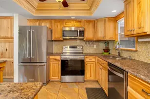 5486 Riverbluff Cir, Sarasota, FL 34231 - Photo 12