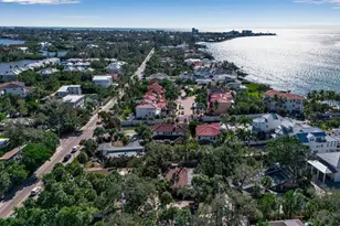 144 Garden Ln, Sarasota, FL 34242 - Photo 14