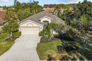 335 Heritage Isles Way, Bradenton, FL 34212 - Photo 2