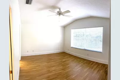 295 Fareham Drive, Venice, FL 34293 - Photo 6