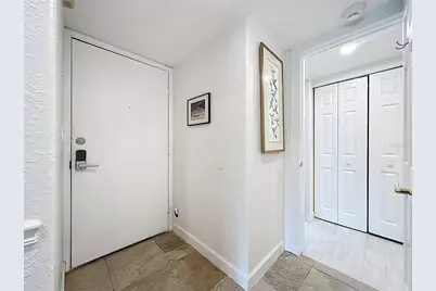 2220 Bahia Vista St #G4, Sarasota, FL 34239 - Photo 4