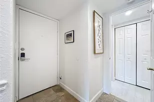 2220 Bahia Vista St, Sarasota, FL 34239 - Photo 4