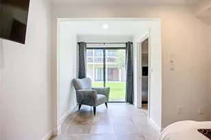 2220 Bahia Vista St, Sarasota, FL 34239 - Photo 26