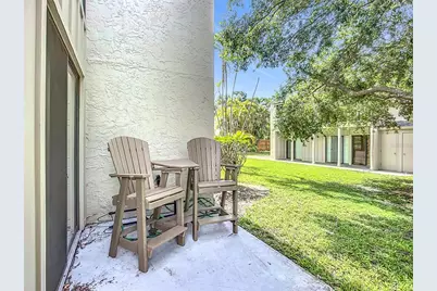 2220 Bahia Vista St #G4, Sarasota, FL 34239 - Photo 32