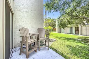 2220 Bahia Vista St, Sarasota, FL 34239 - Photo 32