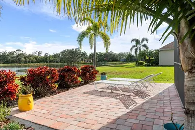 7739 Ridgelake Circle, Bradenton, FL 34203 - Photo 6