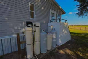 14010 County Line Rd, Myakka City, FL 34251 - Photo 40