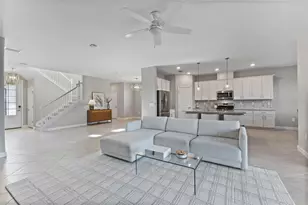 15627 White Linen Dr, Bradenton, FL 34211 - Photo 6