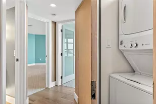 888 Blvd Of The Arts, Sarasota, FL 34236 - Photo 22