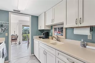 983 Sandpiper Cir, Bradenton, FL 34209 - Photo 6