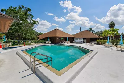 6061 Fairway Lane #1411, Bradenton, FL 34210 - Photo 2