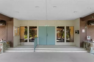 6061 Fairway Ln, Bradenton, FL 34210 - Photo 38