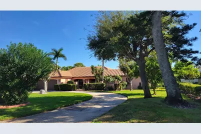 638 S Owl Drive, Sarasota, FL 34236 - Photo 2