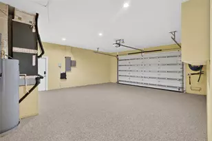 4237 Palacio Dr, Sarasota, FL 34238 - Photo 68