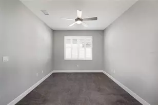 5197 Barnett Cir, Lakewood Ranch, FL 34211 - Photo 18