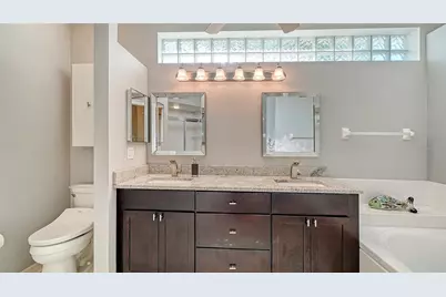 6828 Avenida Marbella, Sarasota, FL 34238 - Photo 28