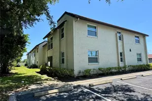 1100 E Bay Dr, Largo, FL 33770 - Photo 24