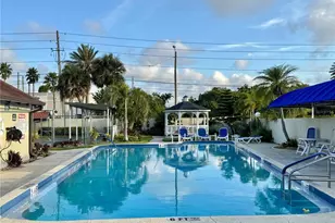 1100 E Bay Dr, Largo, FL 33770 - Photo 30