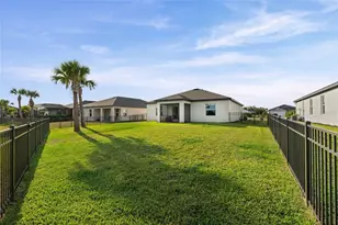 9216 Westernwoods Ave, Parrish, FL 34219 - Photo 24