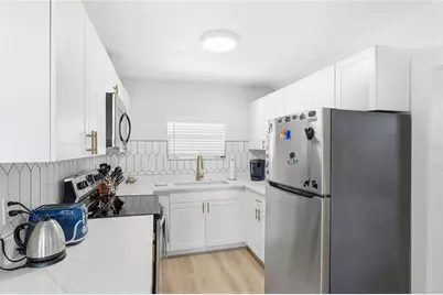 3011 6th Street, Sarasota, FL 34237 - Photo 12
