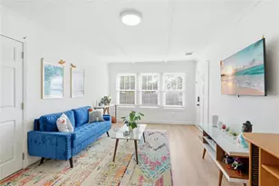 3011 6th St, Sarasota, FL 34237 - Photo 10