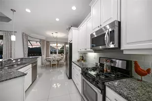 4721 Mainsail Dr, Bradenton, FL 34208 - Photo 20
