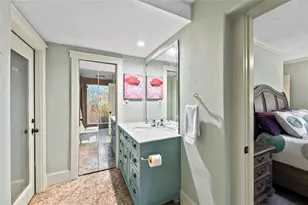 941 Virginia Dr, Sarasota, FL 34234 - Photo 30