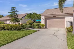 6089 Clubside Dr, Sarasota, FL 34243 - Photo 2