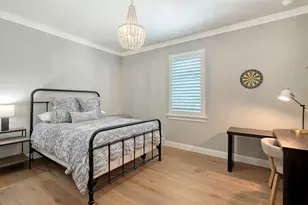 1905 Goldenrod St, Sarasota, FL 34239 - Photo 18